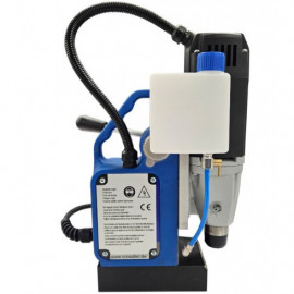 Perceuse à noyau magnétique CRO30 – Performante et compacte pour usage professionnel Perceuse à noyau magnétique CRO30 – Performante et compacte pour usage professionnel
