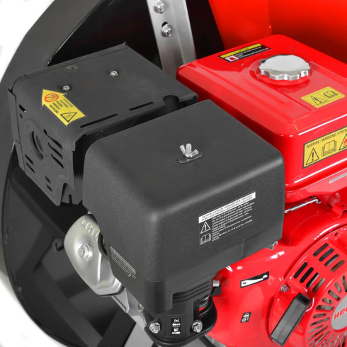 Scie circulaire à essence HECHT 890 – 13 CV – Ø70 cm – Coupe 23 c