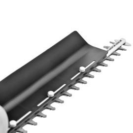 Taille-haie électrique HECHT 611 – 750 W, lame 68 cm, diamètre de coupe 24 mm