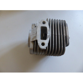 Cylindre moteur débroussailleuse Hecht 163