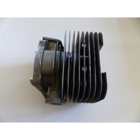 Cylindre moteur débroussailleuse Hecht 154