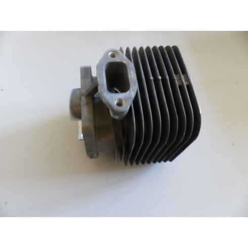 Cylindre moteur débroussailleuse Hecht 154
