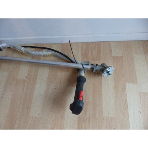 Ensemble guidon débrousailleuse Hecht 154