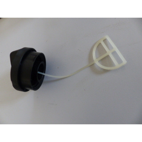 Bouchon de réservoir débroussailleuse Hecht 154