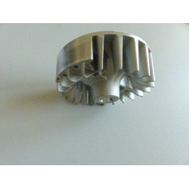 Volant magnétique débroussailleuse Hecht 154