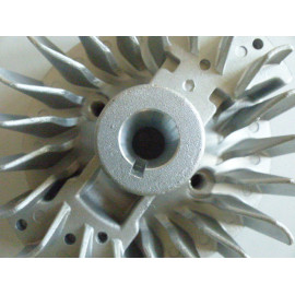 Boitier de volant complet débroussailleuse Hecht 154