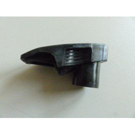 Couvercle de bougie débroussailleuse Hecht 163