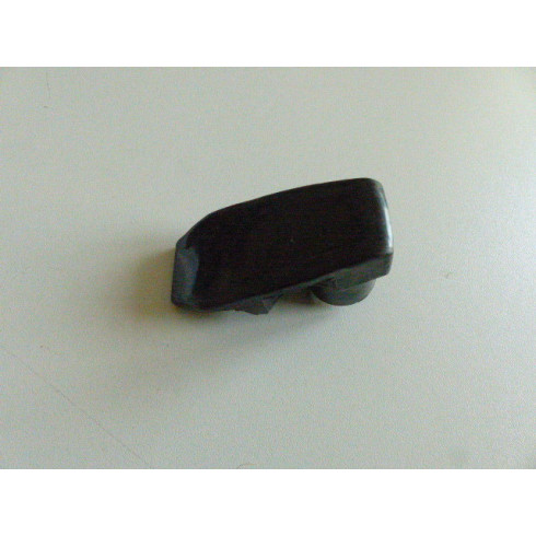 Couvercle de bougie débroussailleuse Hecht 163