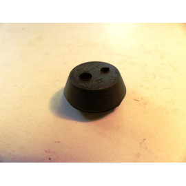 Passe tube réservoir essence débroussailleuse Hecht 146