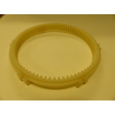 Couronne pignon entrainement roue tondeuse Hecht 556
