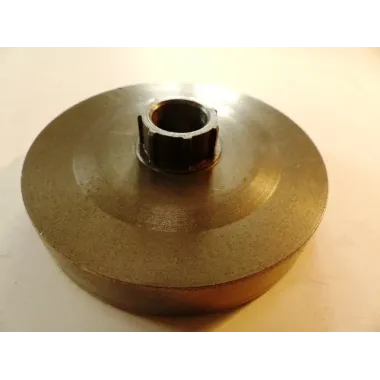 Cloche embrayage tronçonneuse Hecht 962
