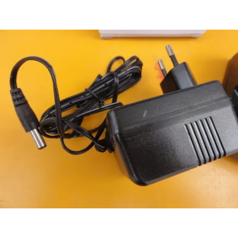 Chargeur batterie 18V Crossfer